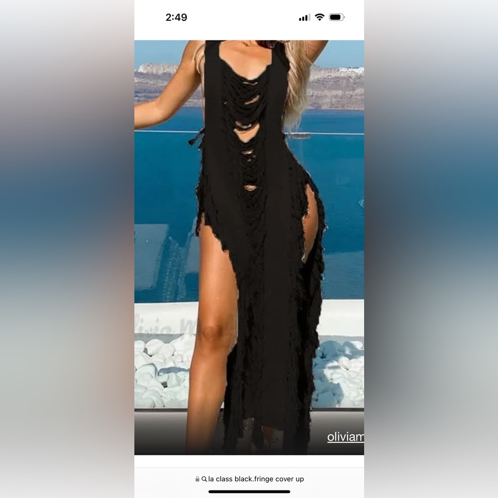 La class black fringe cover up
